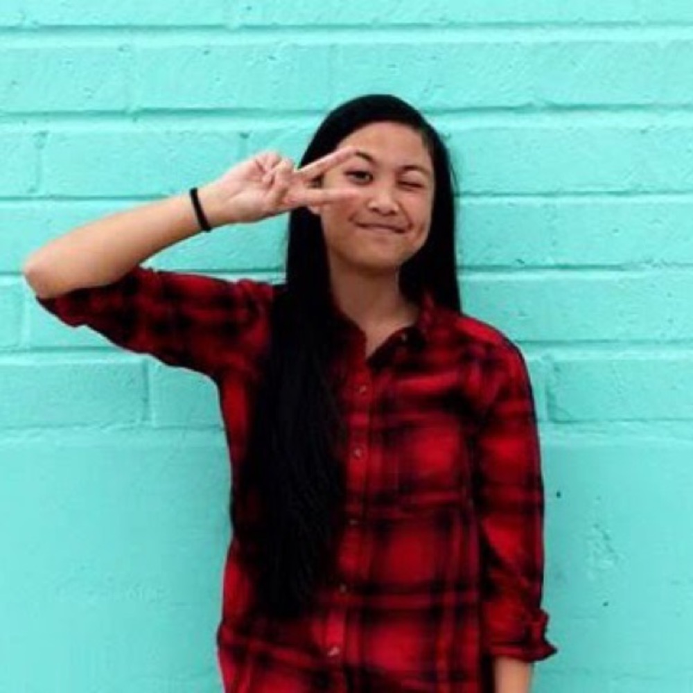 Meet your Posher, Alexis